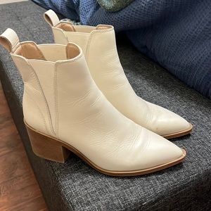 Steve Madden Boots